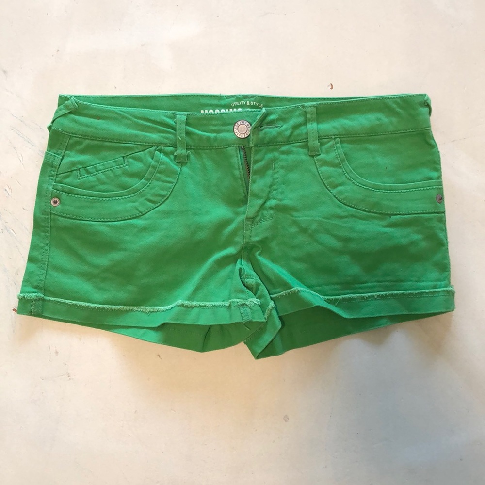Colored jean shorts